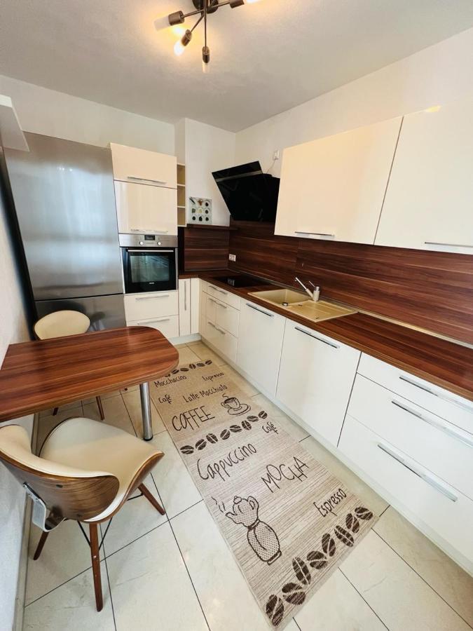 Apartment Kuenzelsau ภายนอก รูปภาพ